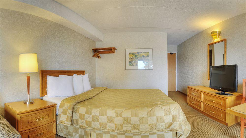 Comfort Inn Thetford Mines Exterior foto